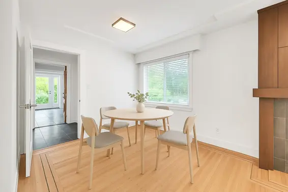 1585 Ross Road, North Vancouver For Sale - image 6
