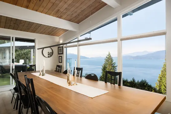 195 Kelvin Grove Way, Lions Bay For Sale - image 2