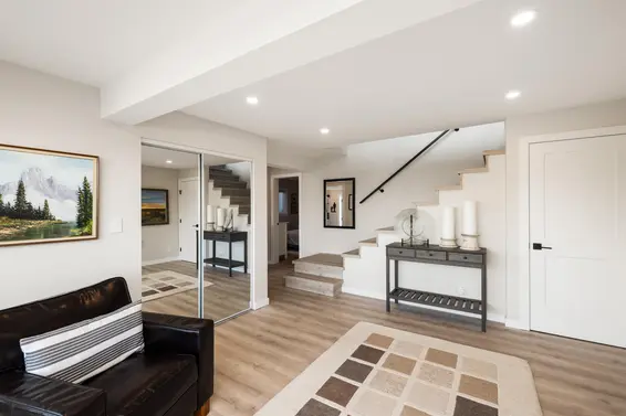 195 Kelvin Grove Way, Lions Bay For Sale - image 20