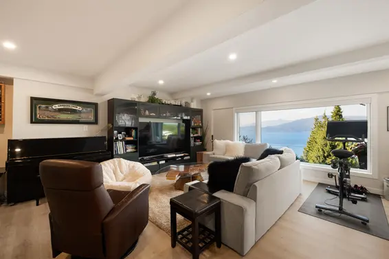 195 Kelvin Grove Way, Lions Bay For Sale - image 21