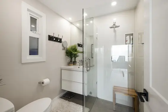 195 Kelvin Grove Way, Lions Bay For Sale - image 27