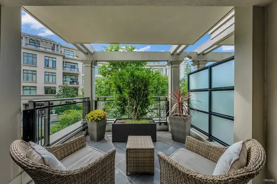 202 533 Waters Edge Crescent, West Vancouver For Sale - image 14