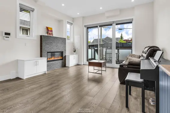 409 West Keith Road, North Vancouver For Sale - image 3