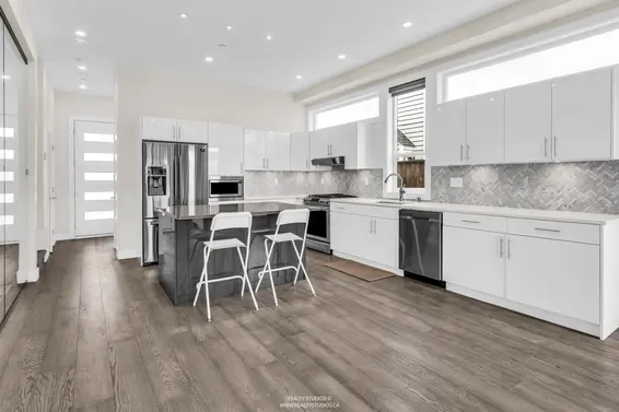 409 West Keith Road, North Vancouver For Sale - image 5