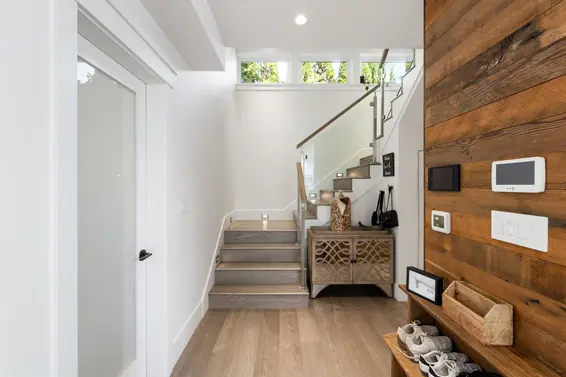 540 Brand Street, North Vancouver For Sale - image 18