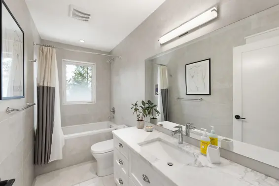 540 Brand Street, North Vancouver For Sale - image 29