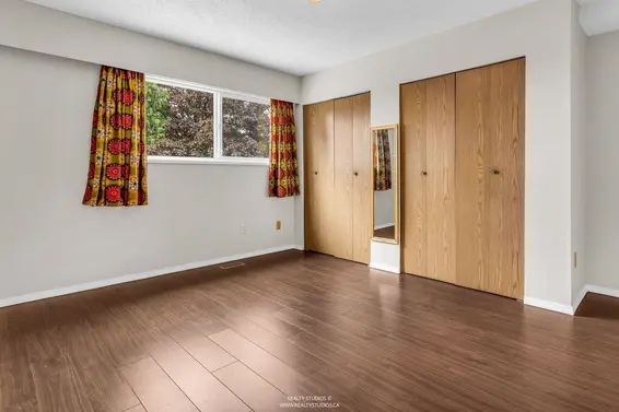 859 East 17th Street, North Vancouver For Sale - image 15