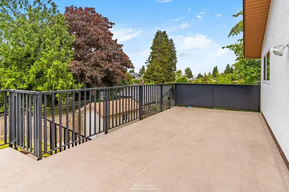 859 East 17th Street, North Vancouver For Sale - image 18