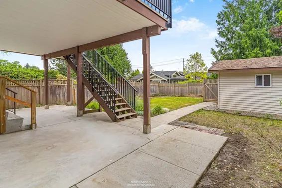 859 East 17th Street, North Vancouver For Sale - image 31