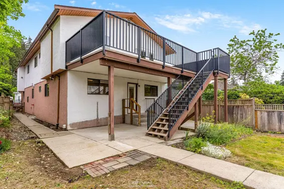 859 East 17th Street, North Vancouver For Sale - image 34
