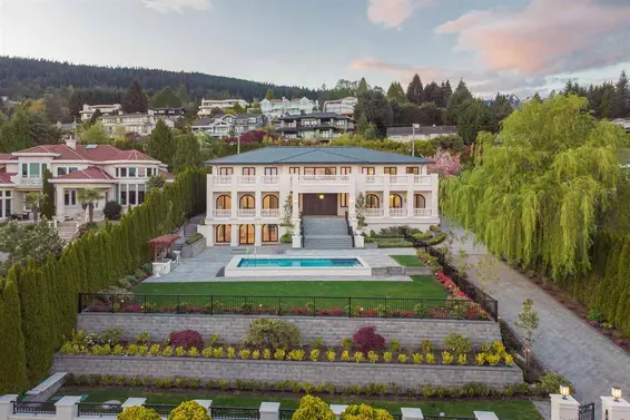 925 Fairmile Road, West Vancouver