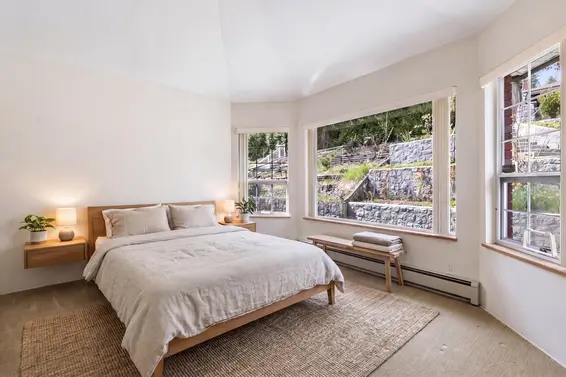 547 Tempe Crescent, North Vancouver For Sale - image 11