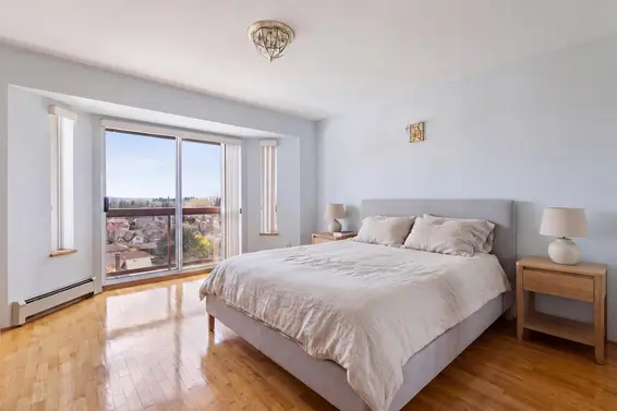 547 Tempe Crescent, North Vancouver For Sale - image 13