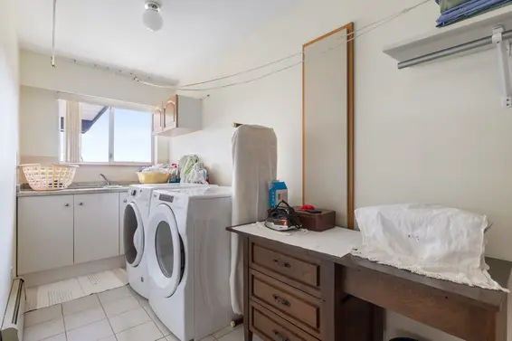 547 Tempe Crescent, North Vancouver For Sale - image 21