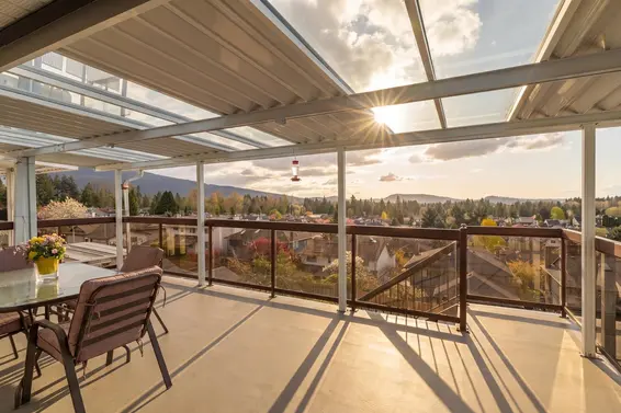 547 Tempe Crescent, North Vancouver For Sale - image 9