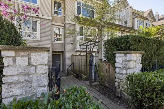 102 365 East 1st Street, North Vancouver For Sale - image 5