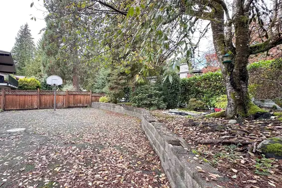 4455 Jerome Place, North Vancouver For Sale - image 39