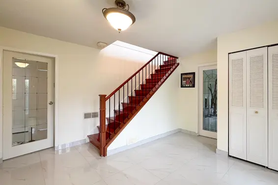 4455 Jerome Place, North Vancouver For Sale - image 5