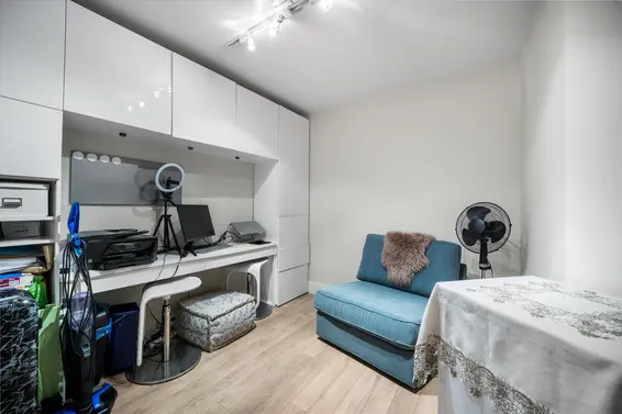 418 3606 Aldercrest Drive, North Vancouver For Sale - image 10