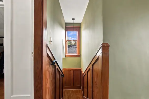 121 East 27th Street, North Vancouver For Sale - image 18