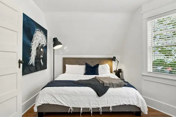 121 East 27th Street, North Vancouver For Sale - image 20