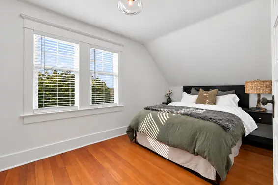 121 East 27th Street, North Vancouver For Sale - image 22