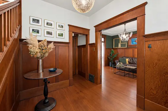 121 East 27th Street, North Vancouver For Sale - image 8