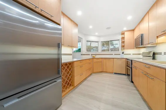 101 2408 Haywood Avenue, West Vancouver For Sale - image 16