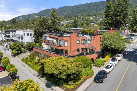 101 2408 Haywood Avenue, West Vancouver For Sale - image 35