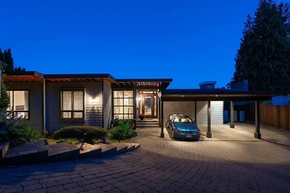 2370 Russet Place, West Vancouver For Sale - image 3