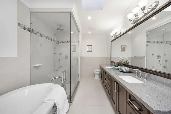 337 East 17th Street, North Vancouver For Sale - image 24