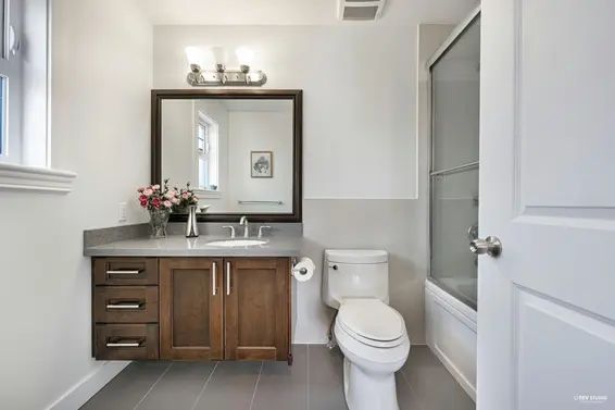 337 East 17th Street, North Vancouver For Sale - image 30