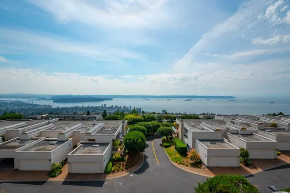 210 2274 Folkestone Way, West Vancouver For Sale - image 28
