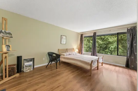 834 Hendecourt Road, North Vancouver For Sale - image 14