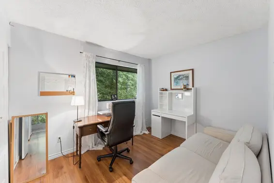 834 Hendecourt Road, North Vancouver For Sale - image 17