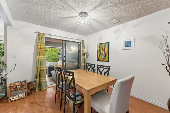 834 Hendecourt Road, North Vancouver For Sale - image 5