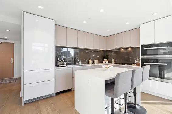 306 1632 Lions Gate Lane, North Vancouver For Sale - image 10