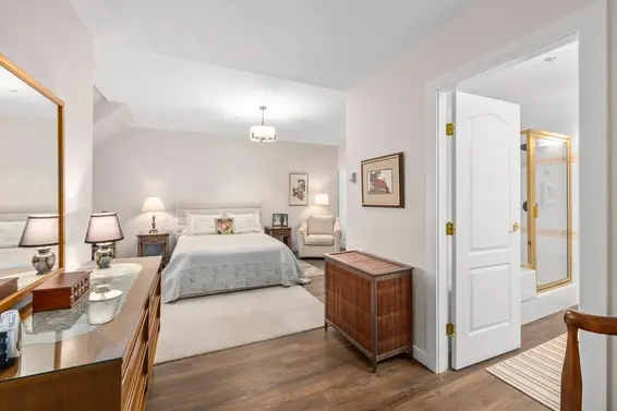 403 678 West Queens Road, North Vancouver For Sale - image 12