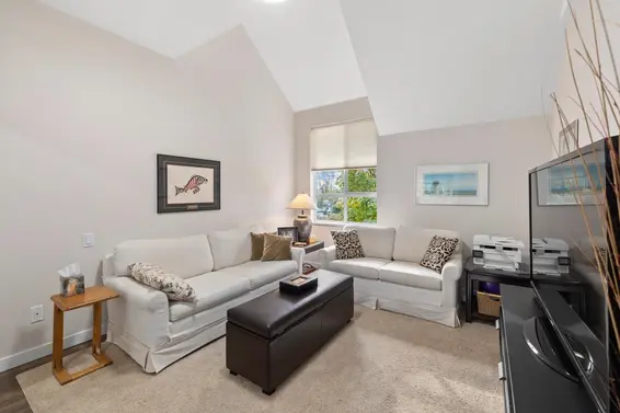 403 678 West Queens Road, North Vancouver For Sale - image 17