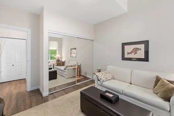 403 678 West Queens Road, North Vancouver For Sale - image 19