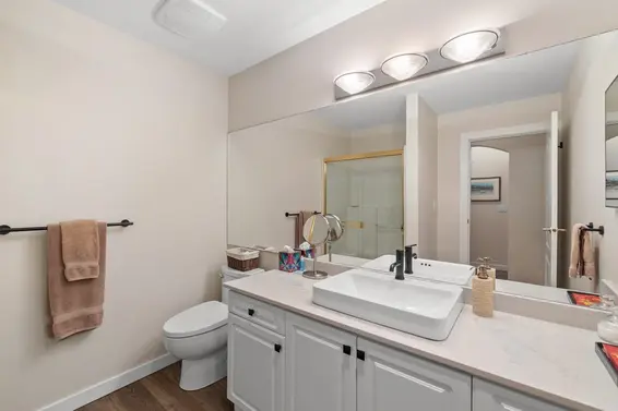 403 678 West Queens Road, North Vancouver For Sale - image 20