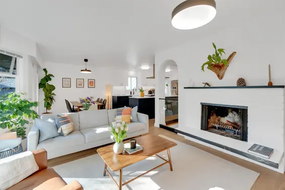 1652 Coleman Street, North Vancouver