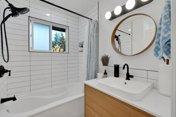 1652 Coleman Street, North Vancouver For Sale - image 20