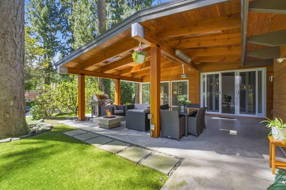 672 East St James Road, North Vancouver For Sale - image 10