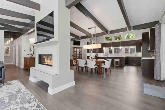 672 East St James Road, North Vancouver For Sale - image 17