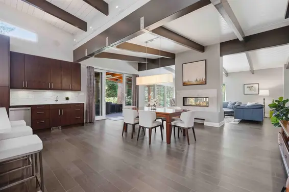 672 East St James Road, North Vancouver For Sale - image 22