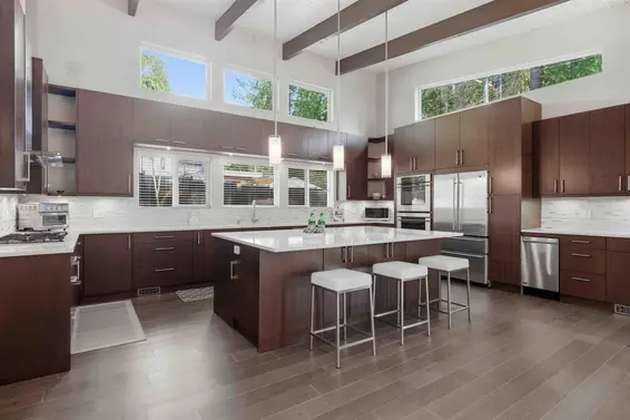 672 East St James Road, North Vancouver For Sale - image 26