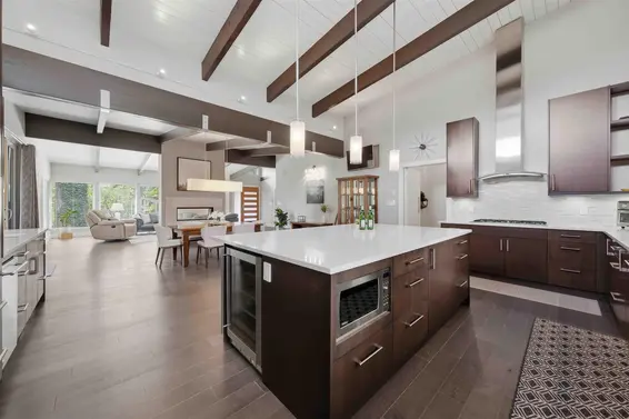 672 East St James Road, North Vancouver For Sale - image 28