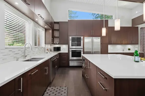 672 East St James Road, North Vancouver For Sale - image 29