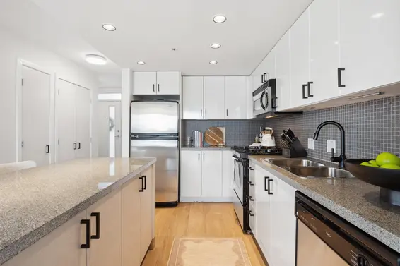 TH3 155 West 1st Street, North Vancouver For Sale - image 15
